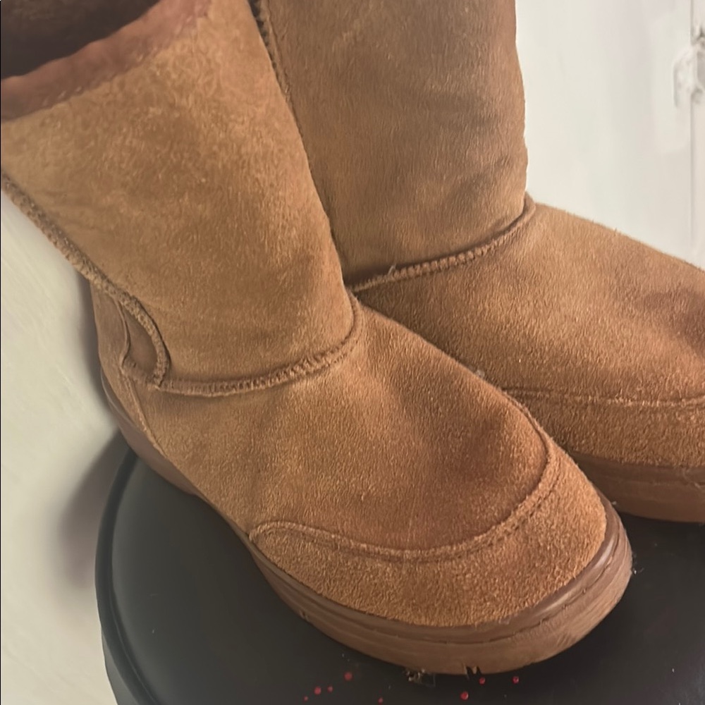 Route 66 Tan Winter Boots Mid-Calf Suede
